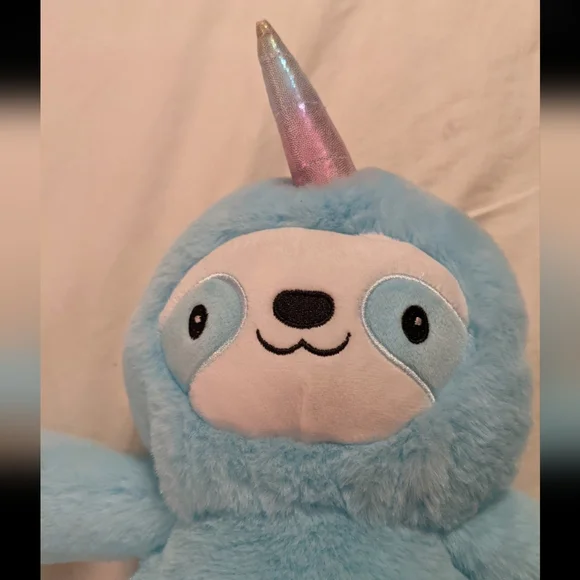 NWT FAO Schwartz Glow Brights Unicorn Sloth - Picture 4 of 5